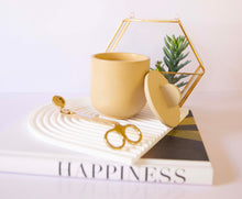 Load image into Gallery viewer, BANANA NUT BREAD/ Concrete Candle