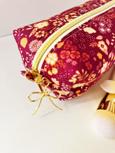 Load image into Gallery viewer, Vintage Floral Pattern - Boxy Bag- Makeup Pouch - Travel Bag - Wedding