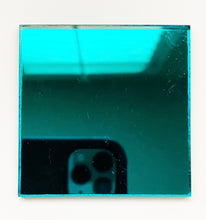 Load image into Gallery viewer, DOUBLE SOCIAL MEDIA DISPLAY