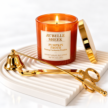 Load image into Gallery viewer, Pumpkin Froth /Glass Candle

