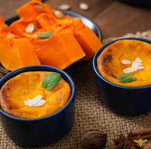 Load image into Gallery viewer, PUMPKIN SOUFFLE/ Concrete Candle
