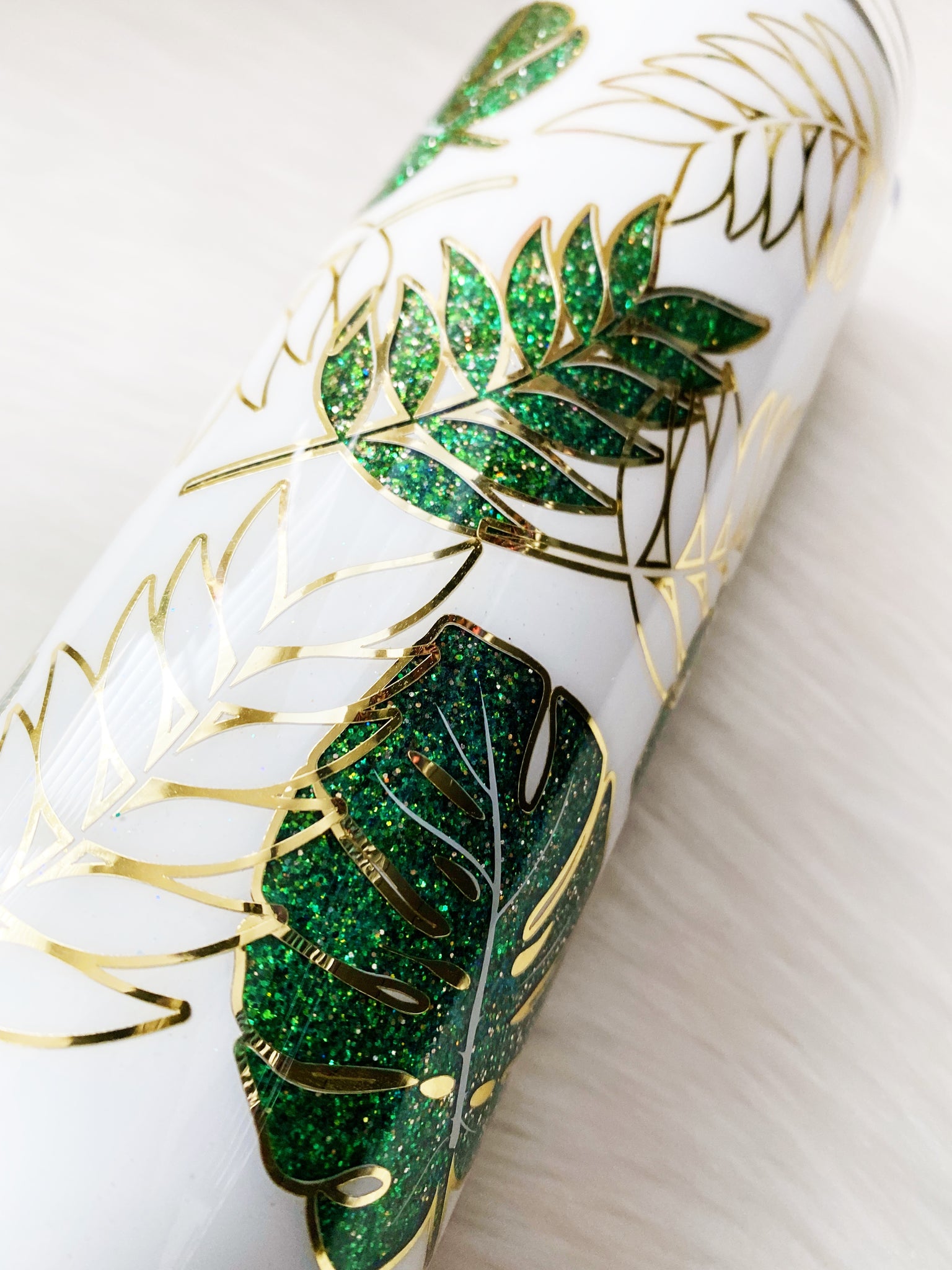 monstera tumbler MONSTERA LEAF TUMBLER – JE'BELLE SHEEK